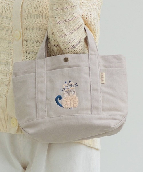 BACKYARD FAMILY(バックヤードファミリー)の「fika lycka 帆布トート サガラ刺繍(トートバッグ・レディース・イエロー/アクア/ブラウン/ブラック・FREE)」の8枚目の写真