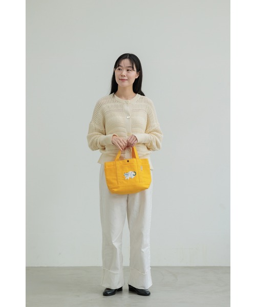 BACKYARD FAMILY(バックヤードファミリー)の「fika lycka 帆布トート サガラ刺繍(トートバッグ・レディース・イエロー/アクア/ブラウン/ブラック・FREE)」の9枚目の写真