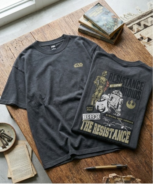 ALWAYS GOOD TIME(オルウェイズグッドタイム)の「【STAR WARS/スターウォーズ】ポスターアートプリントUSD加工半袖Tシャツ/Movie Tee/ユニセックス(Tシャツ/カットソー・メンズ・ホワイト系その他2/ブラック系その他2/ホワイト系その他/スミクロ/アイボリー/ホワイト系その他3/ブラック系その他3/ブラック系その他・M/LL/L)」の7枚目の写真