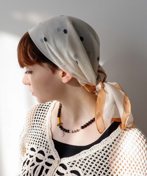 Three Four Time（ｽﾘｰﾌｫｰﾀｲﾑ）の「フラワーチャームカラーネックレス（ネックレス・レディース・グリーン/ブラック/イエロー・FREE）」の5枚目の写真