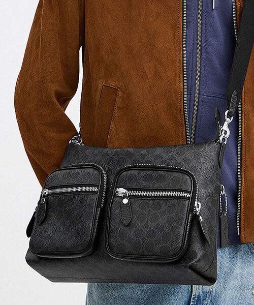極美品 COACH コーチ ファイルバッグ ブラック 黒 ドミノ ファイル バッグ・シグネチャー キャンバス（ショルダーバッグ