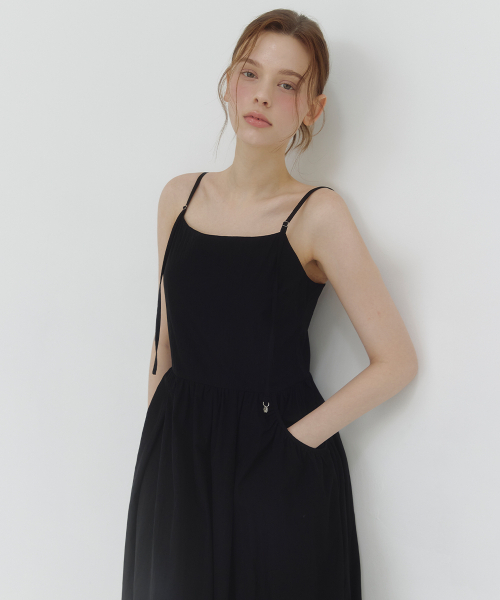 MICANE（ミケーネ）の「マンディシャーリングドレス-カーディガンセットアップ（ワンピース・レディース・ブラック/アイボリー・X-SMALL/SMALL/X-LARGE/LARGE/MEDIUM）」の7枚目の写真