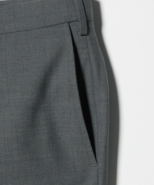 UNITED ARROWS（ユナイテッドアローズ）の「トロピカル サイドエクステンド ノープリーツ スラックス COMFORT EASY‐MODEL ウォッシャブル タテヨコストレッチ イージーケア（スラックス・メンズ・ネイビー/グレー系/ダークグレー・46/44/50/48）」の9枚目の写真