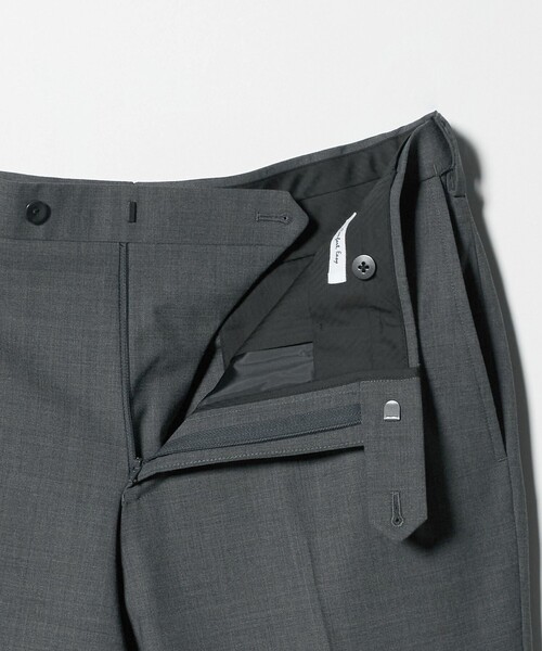 UNITED ARROWS（ユナイテッドアローズ）の「トロピカル サイドエクステンド ノープリーツ スラックス COMFORT EASY‐MODEL ウォッシャブル タテヨコストレッチ イージーケア（スラックス・メンズ・ネイビー/グレー系/ダークグレー・46/44/50/48）」の11枚目の写真