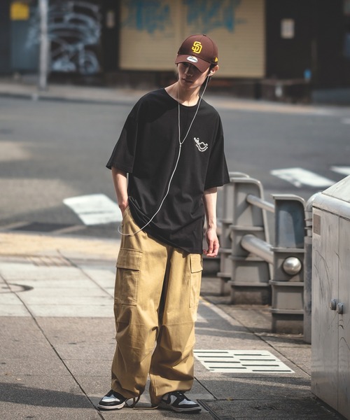 En serio TOKYO(エンソリオトーキョー)の「【SIDEWAYSTANCE】半袖ファスナープリントTシャツ SIDE23-135(Tシャツ/カットソー・メンズ・オートミール/ホワイト/ブラック・MEDIUM/SMALL/LARGE/X-LARGE)」の10枚目の写真