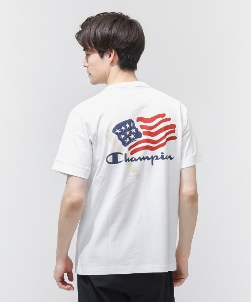 Champion（チャンピオン）の「【別注】チャンピオン  SHORT SLEEVE T-SHIRT 限定コラボ（Tシャツ/カットソー・メンズ・ホワイト/ブラック/アイボリー・LL/S/M/L）」の2枚目の写真