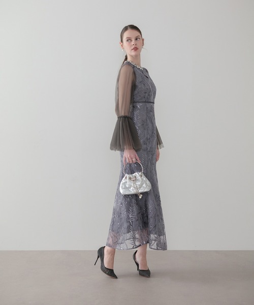 Leja(レジャ)の「【LEJA】ビジューネックスパンコールチュールフレアスリーブマーメイドワンピースドレス美脚効果結婚式 パーティードレス 成人式 二次会 同窓会 お呼ばれ オケージョン 20代 30代(ドレス・レディース・ブラウン/グレイッシュブルー・SMALL/MEDIUM)」の7枚目の写真