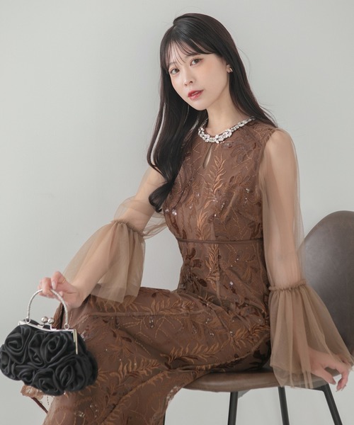 Leja(レジャ)の「【LEJA】ビジューネックスパンコールチュールフレアスリーブマーメイドワンピースドレス美脚効果結婚式 パーティードレス 成人式 二次会 同窓会 お呼ばれ オケージョン 20代 30代(ドレス・レディース・ブラウン/グレイッシュブルー・SMALL/MEDIUM)」の19枚目の写真