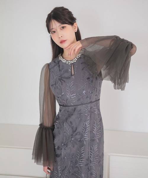 Leja(レジャ)の「【LEJA】ビジューネックスパンコールチュールフレアスリーブマーメイドワンピースドレス美脚効果結婚式 パーティードレス 成人式 二次会 同窓会 お呼ばれ オケージョン 20代 30代(ドレス・レディース・ブラウン/グレイッシュブルー・SMALL/MEDIUM)」の12枚目の写真
