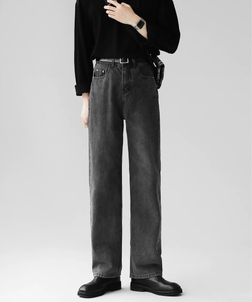 Otte(オッテ)の「ウォッシュドレープデニム(デニムパンツ・メンズ・ブラック/ライトブルー・MEDIUM/LARGE/X-LARGE/SMALL)」の1枚目の写真