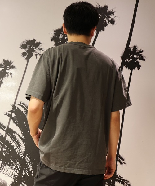 ムラサキスポーツ(ムラサキスポーツ)の「DEAR LAUREL/ディアローレル × ジャクソンマティス 半袖 Tシャツ コラボレーション DL26S-JM2102(Tシャツ/カットソー・メンズ・ブラック/イエロー/ネイビー・L/M)」の6枚目の写真