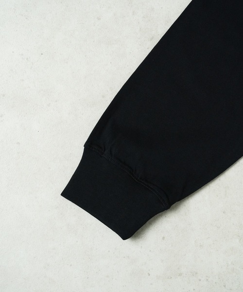 FOG ESSENTIALS（エフオージーエッセンシャルズ）の「"08"≪FOG ESSENTIALS≫バックロゴ ヘビーウェイト 長袖Tシャツ（Tシャツ/カットソー・メンズ・ブラック・XL/L/M）」の4枚目の写真