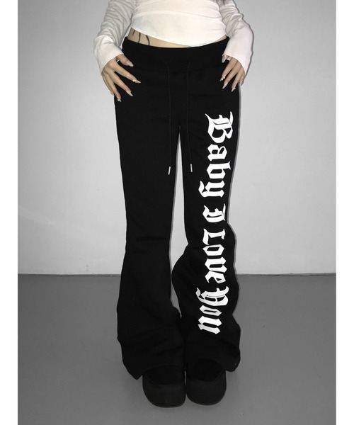THEAIRTOWN(ジエアタウン)の「how sweet bootcut pt(スウェットパンツ・レディース・ブラック/ホワイト・FREE)」の7枚目の写真