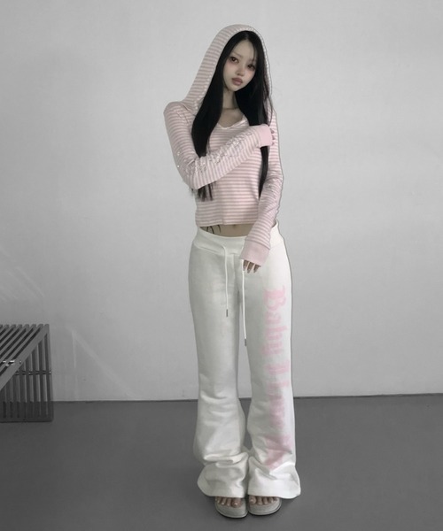 THEAIRTOWN(ジエアタウン)の「how sweet bootcut pt(スウェットパンツ・レディース・ブラック/ホワイト・FREE)」の16枚目の写真