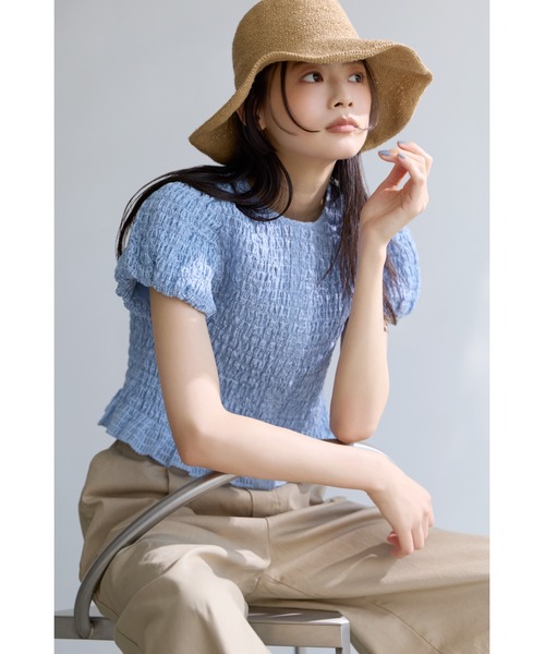 Mila Owen(ミラオーウェン)の「シャーリングブラウス(シャツ/ブラウス・レディース・ホワイト/チェック/ライトブルー/ブラック・1/0)」の4枚目の写真