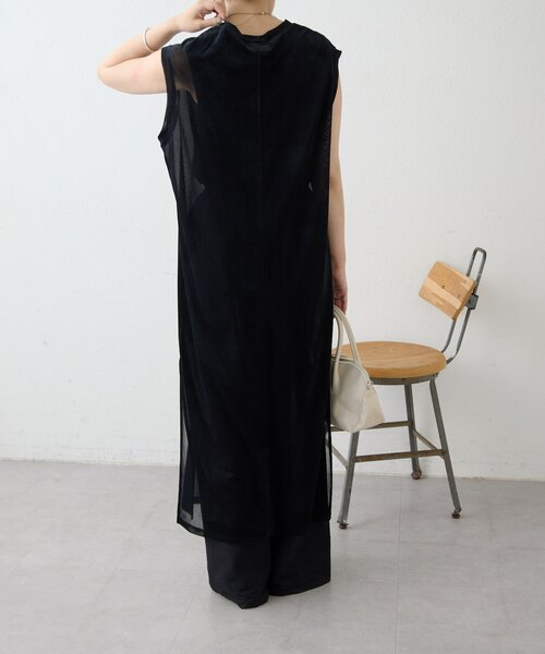 ear PAPILLONNER(イアパピヨネ)の「ベロアシアーロングタンク【SUM1 STYLE】(ワンピース・レディース・ブラック/ライトベージュ・FREE)」の17枚目の写真