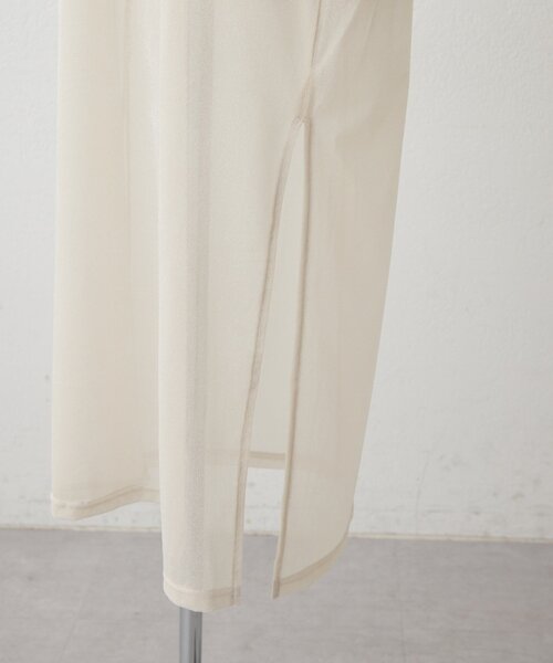 ear PAPILLONNER(イアパピヨネ)の「ベロアシアーロングタンク【SUM1 STYLE】(ワンピース・レディース・ブラック/ライトベージュ・FREE)」の13枚目の写真