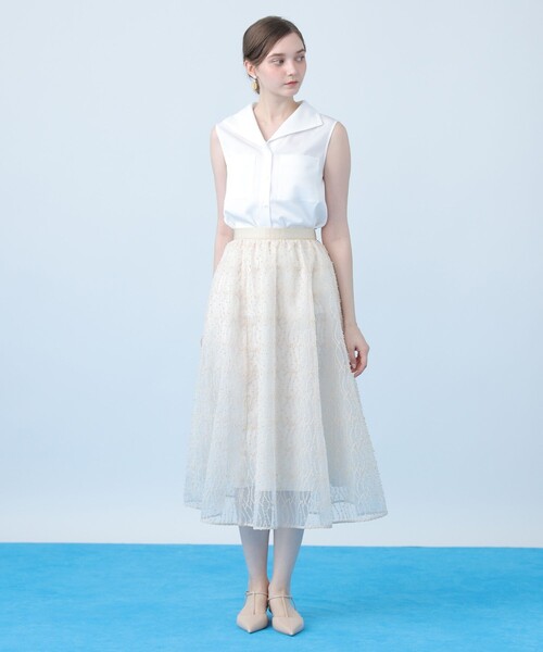 ANAYI(アナイ)の「トリアセツイルセーラー ブラウス〈セットアップ対応商品〉(シャツ/ブラウス・レディース・ネイビー/ピンクベージュ/ホワイト/ブルー・38)」の12枚目の写真