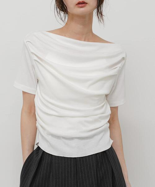 SENSE OF PLACE by URBAN RESEARCH(センスオブプレイスバイアーバンリサーチ)の「シアードレープトップ(半袖)(Tシャツ/カットソー・レディース・ライトブルー/ブラック/オフホワイト・ONE)」の4枚目の写真
