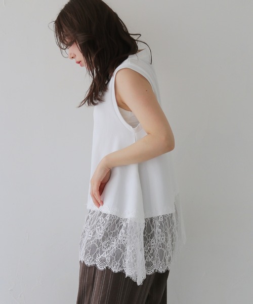 cheriella(シェリエラ)の「【cheriella】裾レースノースリーブトップス HEM LACE SLEEVELESS TOPS(Tシャツ/カットソー・レディース・オフホワイト/ブラック・FREE)」の10枚目の写真