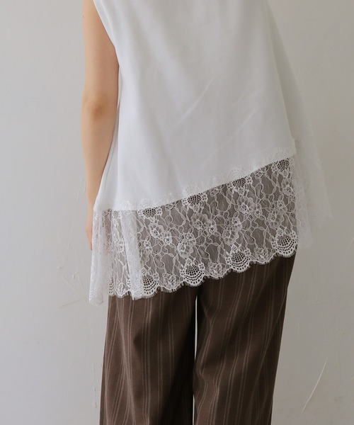 cheriella(シェリエラ)の「【cheriella】裾レースノースリーブトップス HEM LACE SLEEVELESS TOPS(Tシャツ/カットソー・レディース・オフホワイト/ブラック・FREE)」の11枚目の写真