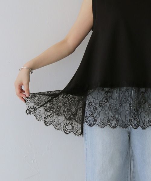 cheriella(シェリエラ)の「【cheriella】裾レースノースリーブトップス HEM LACE SLEEVELESS TOPS(Tシャツ/カットソー・レディース・オフホワイト/ブラック・FREE)」の15枚目の写真