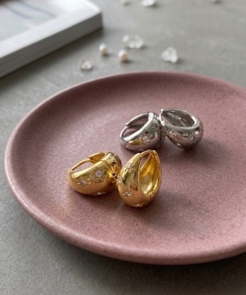 United store(ユナイテッドストア)の「ノーブルシェルドロップピアス(ピアス(両耳用)・レディース・シルバー/ゴールド・FREE)」の10枚目の写真