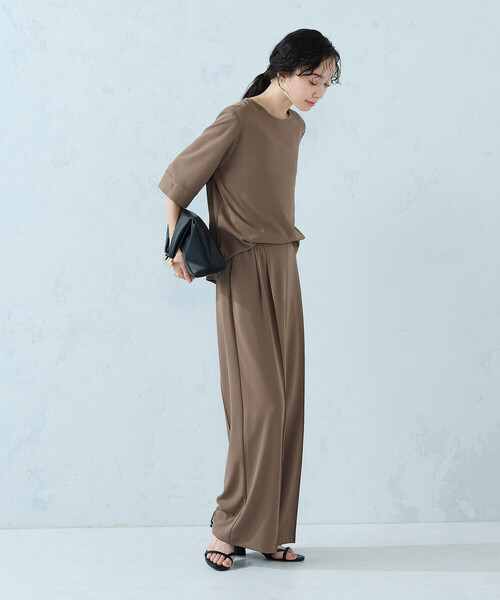 COMME CA ISM（コムサイズム）の「【UVカット・吸水速乾・接触冷感】kireri ドライヴィンテージ スリットスリーブTブラウス/セットアップ対応（シャツ/ブラウス・レディース・ネイビー/ブラウン・LARGE/MEDIUM）」の15枚目の写真