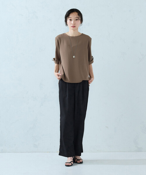 COMME CA ISM（コムサイズム）の「【UVカット・吸水速乾・接触冷感】kireri ドライヴィンテージ スリットスリーブTブラウス/セットアップ対応（シャツ/ブラウス・レディース・ネイビー/ブラウン・LARGE/MEDIUM）」の12枚目の写真