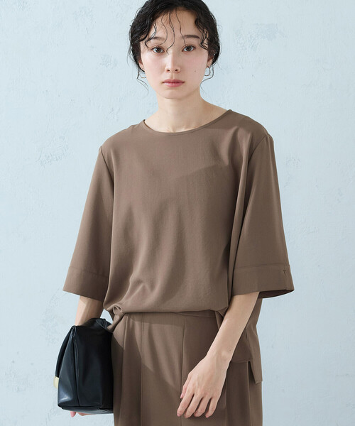 COMME CA ISM（コムサイズム）の「【UVカット・吸水速乾・接触冷感】kireri ドライヴィンテージ スリットスリーブTブラウス/セットアップ対応（シャツ/ブラウス・レディース・ネイビー/ブラウン・LARGE/MEDIUM）」の3枚目の写真