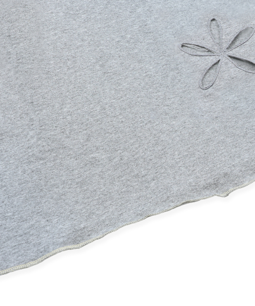 RuNaKi'Hu'(ルナキフ)の「WXT101 ムグケパンチングチェックアプリケTシャツ (メランジェグレー)(Tシャツ/カットソー・レディース・その他・1/2)」の8枚目の写真