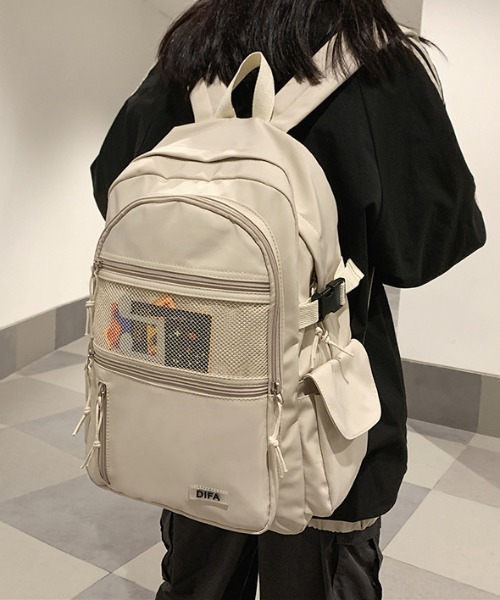 boemy(ボエミー)の「A4対応シンプル大容量 リュックサック(バックパック/リュック・レディース・ホワイト/ブラック・FREE)」の15枚目の写真