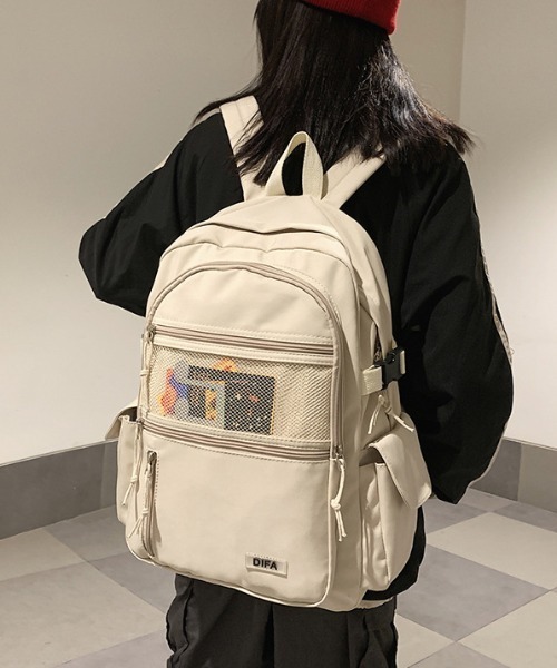 boemy(ボエミー)の「A4対応シンプル大容量 リュックサック(バックパック/リュック・レディース・ホワイト/ブラック・FREE)」の17枚目の写真