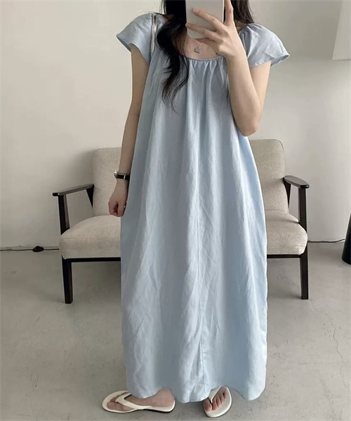 Dream garden(ドリームガーデン)の「フレンチスリーブマキシ丈ワンピース(ワンピース・レディース・ブルー/ネイビー・L/XL/2XL/M)」の1枚目の写真