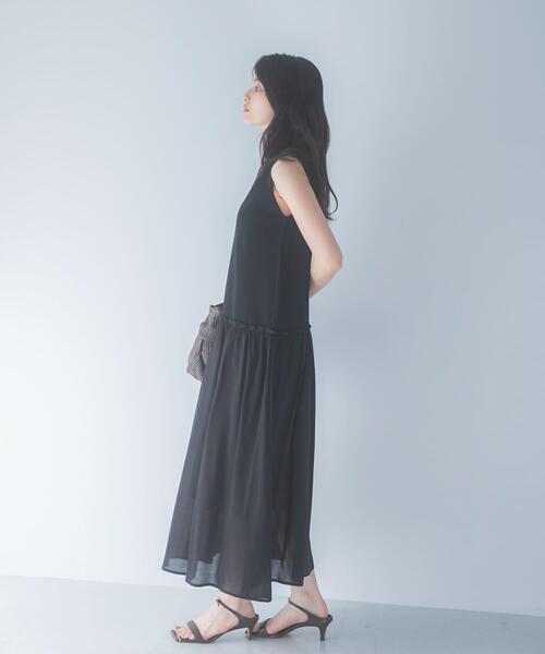 URBAN RESEARCH ROSSO WOMEN(アーバンリサーチ ロッソ)の「ドッキングストレートワンピース(ワンピース・レディース・ブラック/ホワイト系その他・FREE)」の22枚目の写真
