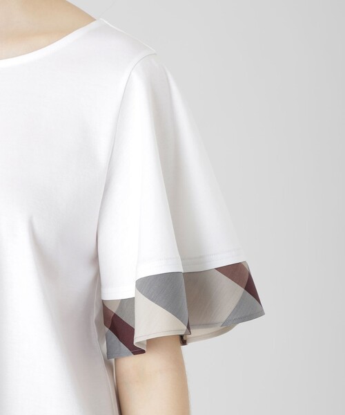 BLUE LABEL CRESTBRIDGE(ブルーレーベルクレストブリッジ)の「【一部店舗限定】パーシャルチェックスリーブトップス(Tシャツ/カットソー・レディース・レッド/オフホワイト/ダークネイビー・40/38)」の16枚目の写真