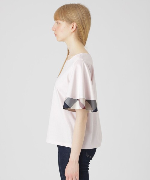 BLUE LABEL CRESTBRIDGE(ブルーレーベルクレストブリッジ)の「【一部店舗限定】パーシャルチェックスリーブトップス(Tシャツ/カットソー・レディース・レッド/オフホワイト/ダークネイビー・40/38)」の20枚目の写真