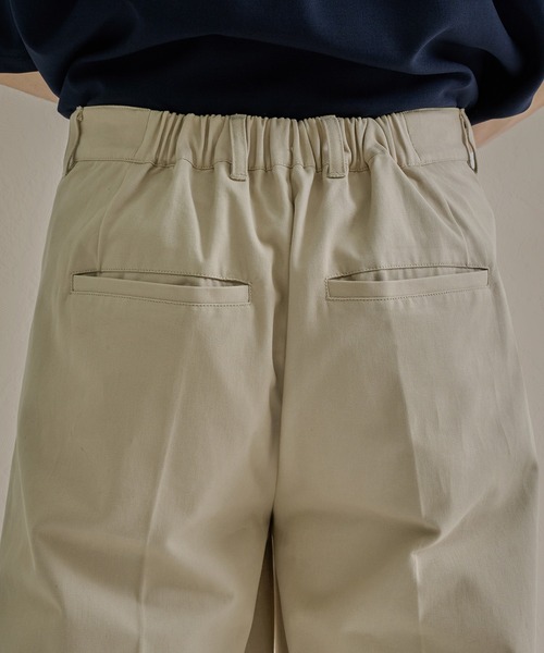 epnok(エプノック)の「2タックワイドストレートバギーチノパンツ(スラックス・メンズ・カーキ/ベージュ/オフホワイト・SMALL/LARGE/MEDIUM)」の4枚目の写真