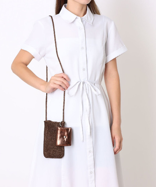 cache cache(カシュ カシュ)の「カシュカシュ cachecache / メタリックニットスマホショルダーバッグ(ショルダーバッグ・レディース・シルバー/ブラウン/ブラック/ゴールド・FREE)」の18枚目の写真