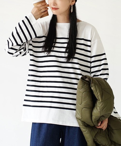 zootie(ズーティー)の「ほぼシミヘン加工 フレンチバスク オーバーサイズカットソー(Tシャツ/カットソー・レディース・ホワイト×ブラック/ホワイト×グレー/ベージュ系その他/ブルー系その他/ネイビー×ホワイト/ネイビー系1・フリー)」の1枚目の写真