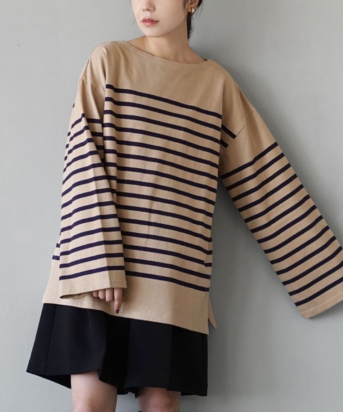 zootie(ズーティー)の「ほぼシミヘン加工 フレンチバスク オーバーサイズカットソー(Tシャツ/カットソー・レディース・ホワイト×ブラック/ホワイト×グレー/ベージュ系その他/ブルー系その他/ネイビー×ホワイト/ネイビー系1・フリー)」の3枚目の写真
