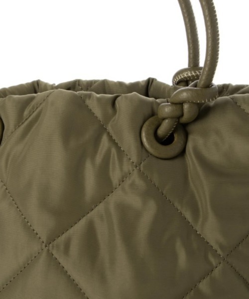 CACHELLIE（カシェリエ）の「QUILTING TOTE（トートバッグ・レディース・ブラック/グレー/カーキ・FREE）」の12枚目の写真