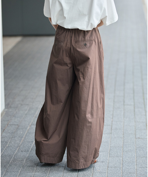 JOURNAL STANDARD(ジャーナルスタンダード)の「50コットンスーパーワイドコクーン パンツ(その他パンツ・レディース・グレー/ブラウン・38/36)」の16枚目の写真