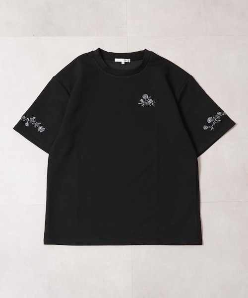 1111clothing(ワンフォークロージング)の「フラワー刺繍 Tシャツ / Flower Embroidery T-Shirt(Tシャツ/カットソー・メンズ・ホワイト/ブラック・L/M)」の8枚目の写真