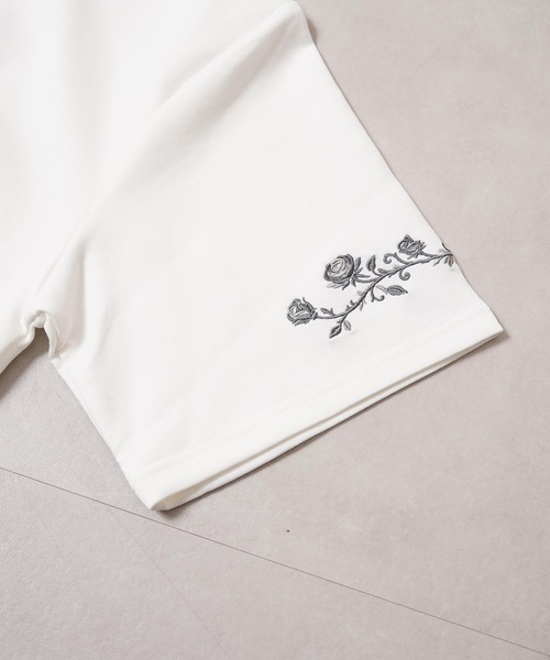1111clothing(ワンフォークロージング)の「フラワー刺繍 Tシャツ / Flower Embroidery T-Shirt(Tシャツ/カットソー・メンズ・ホワイト/ブラック・L/M)」の18枚目の写真