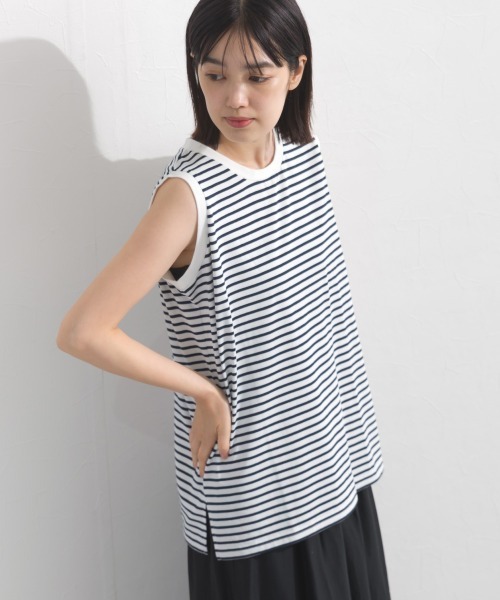 OMNES(オムネス)の「プレーティング天竺 クルーネック ノースリーブTシャツ UVカット付(Tシャツ/カットソー・レディース・ホワイト×ネイビー/チャコールグレー/ネイビー/ライトグレー・FREE)」の10枚目の写真