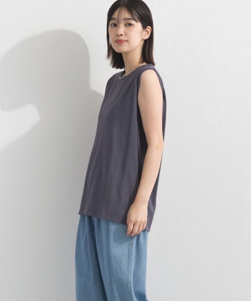 OMNES(オムネス)の「プレーティング天竺 クルーネック ノースリーブTシャツ UVカット付(Tシャツ/カットソー・レディース・ホワイト×ネイビー/チャコールグレー/ネイビー/ライトグレー・FREE)」の12枚目の写真