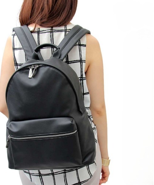 REGiSTA（レジスタ）の「REGiSTA Pu-Leather DayPack（バックパック/リュック・メンズ・ブラック・FREE）」の4枚目の写真