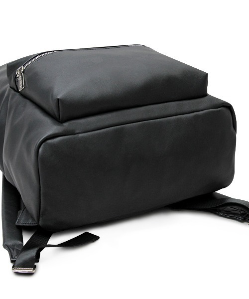 REGiSTA（レジスタ）の「REGiSTA Pu-Leather DayPack（バックパック/リュック・メンズ・ブラック・FREE）」の13枚目の写真