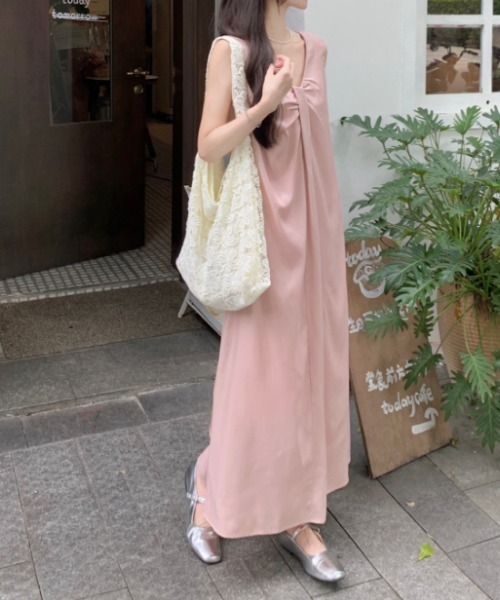Aelina（エリナ）の「ノースリーブVネックワンピース（ワンピース・レディース・ピンク/ホワイト・FREE）」の16枚目の写真
